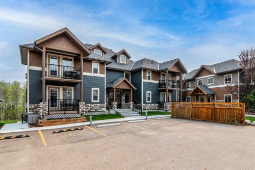 709/710-401 4 Street, Rural Cypress County, AB 