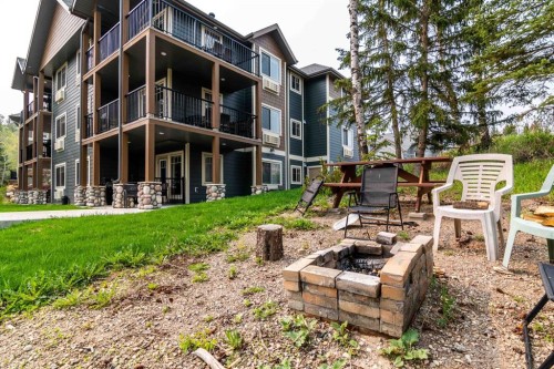 709/710-401 4 Street, Rural Cypress County, AB 