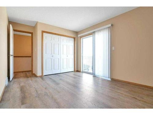 3-102 Sunwood Crescent Sw, Medicine Hat, AB - Indoor Photo Showing Other Room