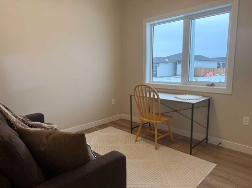 171 Parkview Crescent West, Bow Island, AB - Indoor Photo Showing Office