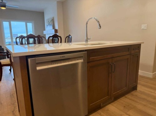 171 Parkview Crescent West, Bow Island, AB - Indoor Photo Showing Other Room