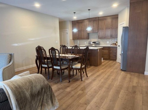 171 Parkview Crescent West, Bow Island, AB - Indoor