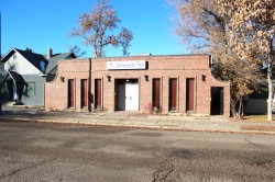 360 2 Street SE Medicine Hat, AB T1A 0C1