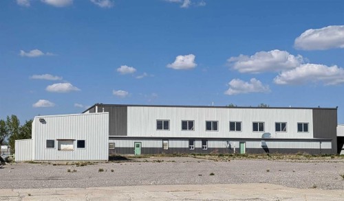 67 Harvard Drive, Claresholm, AB 