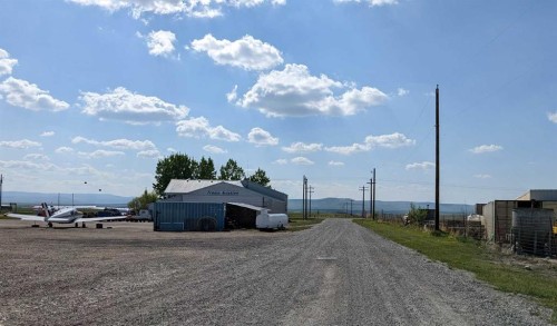 67 Harvard Drive, Claresholm, AB 