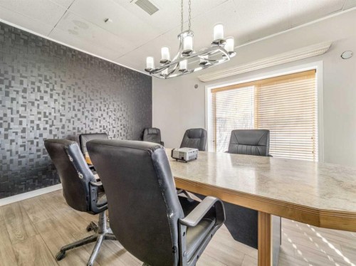 1801 3 Avenue South, Lethbridge, AB 