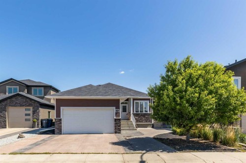 376 Somerside Crescent SE Medicine Hat, AB T1B 0N3