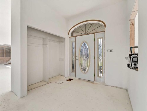 11522 Eagle Butte Road, Rural Cypress County, AB - Indoor Photo Showing Other Room