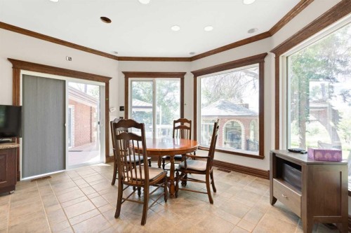 12332 Range Road 52A, Rural Cypress County, AB - Indoor Photo Showing Dining Room