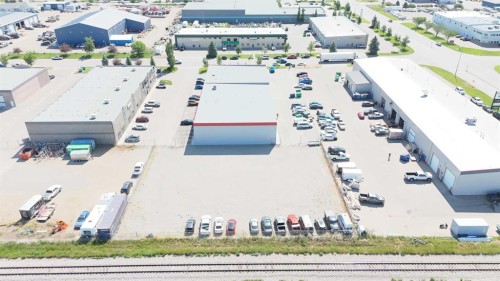 4 & 5-526 39 Street, Lethbridge, AB 