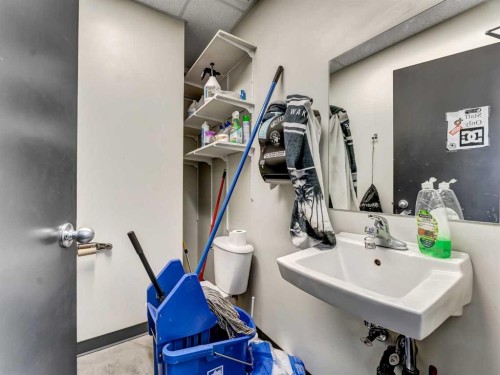 2-2010 Strachan Road Se, Medicine Hat, AB 