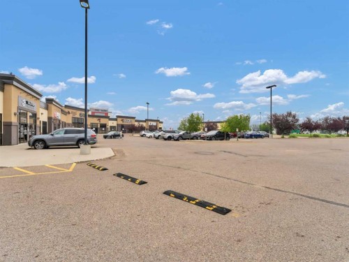 2-2010 Strachan Road Se, Medicine Hat, AB 