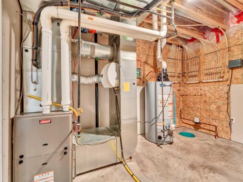 356 Somerside Crescent Se, Medicine Hat, AB - Indoor Photo Showing Basement