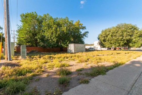 925 Yuill Street Se, Medicine Hat, AB 