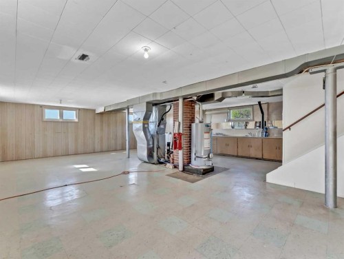 1-13402 Range Road 75, Rural Cypress County, AB - Indoor