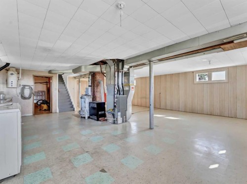 1-13402 Range Road 75, Rural Cypress County, AB - Indoor Photo Showing Basement