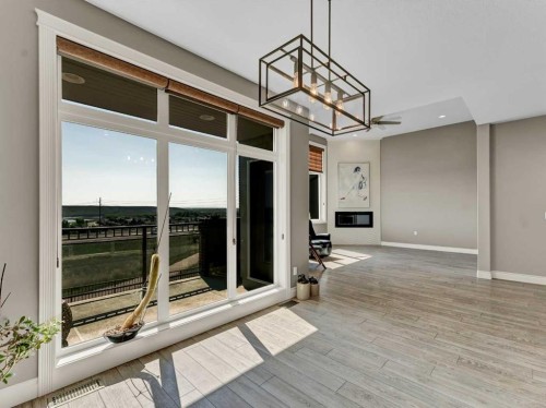 44 Palisades Mews Ne, Medicine Hat, AB - Indoor Photo Showing Other Room