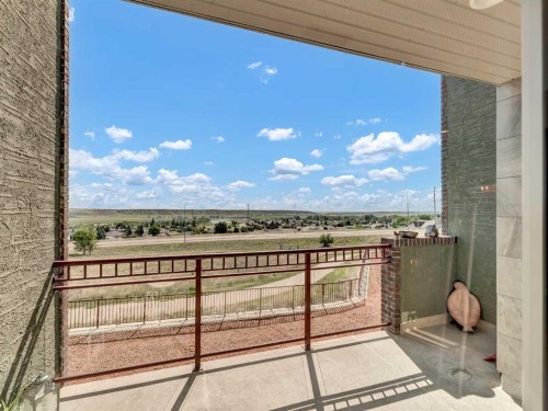 44 Palisades Mews Ne, Medicine Hat, AB - Outdoor