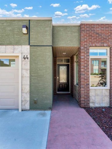 44 Palisades Mews Ne, Medicine Hat, AB - Outdoor