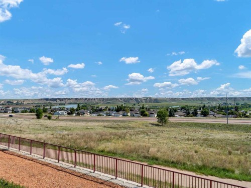 44 Palisades Mews Ne, Medicine Hat, AB - Outdoor With View