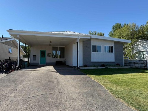 111 3 Avenue EAST Bow Island, AB T0K 0G0