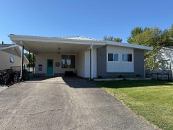 111 3 Avenue EAST Bow Island, AB T0K 0G0