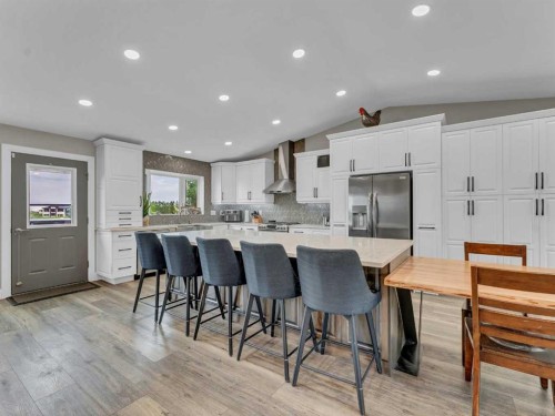 10-12029 Range Road 74, Rural Cypress County, AB - Indoor Photo Showing Dining Room
