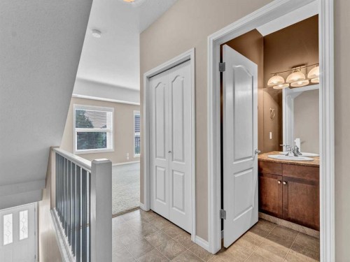 11-298 Somerset Way Se, Medicine Hat, AB - Indoor