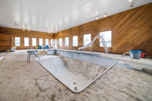 116 6 Avenue West, Empress, AB - Indoor Photo Showing Other Room