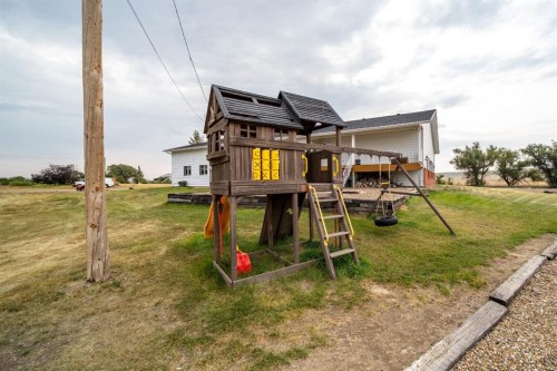 116 6 Avenue West, Empress, AB - Outdoor