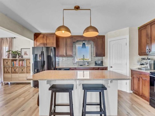 9-12301 Range Road 51A, Rural Cypress County, AB - Indoor Photo Showing Kitchen