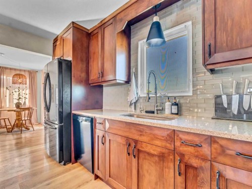9-12301 Range Road 51A, Rural Cypress County, AB - Indoor Photo Showing Kitchen