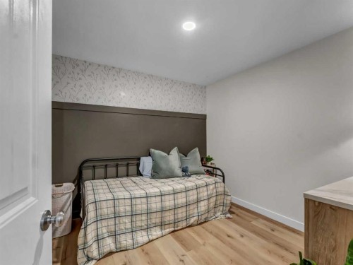 9-12301 Range Road 51A, Rural Cypress County, AB - Indoor Photo Showing Bedroom