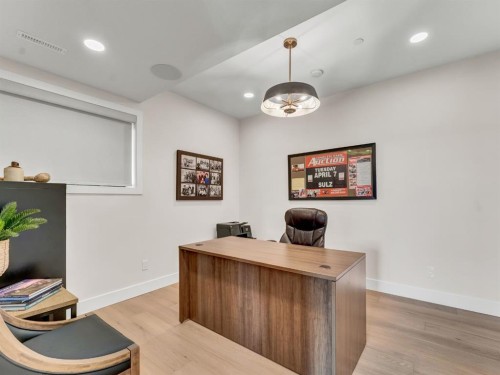 51 Coulee Ridge Drive Sw, Medicine Hat, AB - Indoor Photo Showing Office