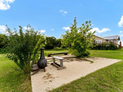 10022 Highway 41, Rural Cypress County, AB - Outdoor