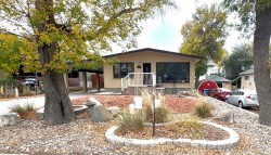 211 3 Street NE Medicine Hat, AB T1A 5M4