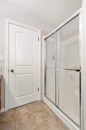 404 Jesmond Place Sw, Redcliff, AB - Indoor