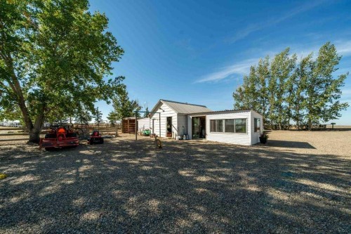 12323 Range Road 74, Rural Cypress County, AB - Outdoor