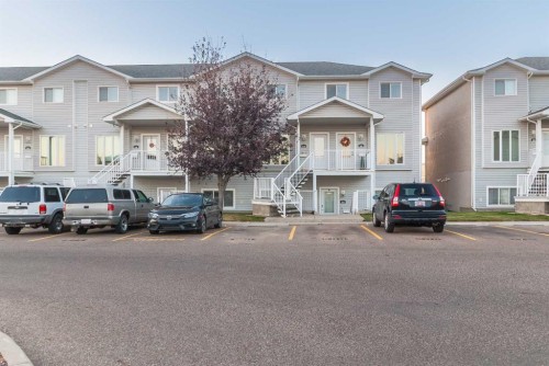 208 Northlands Pointe NE Medicine Hat, AB T1C 0C4