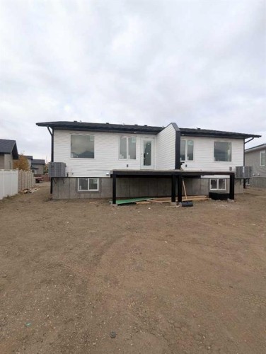 61 Somerside Gate Se, Medicine Hat, AB - Outdoor