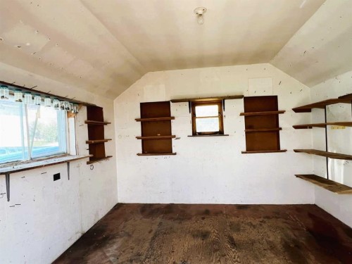 409 Illingworth Avenue, Suffield, AB - Indoor Photo Showing Other Room