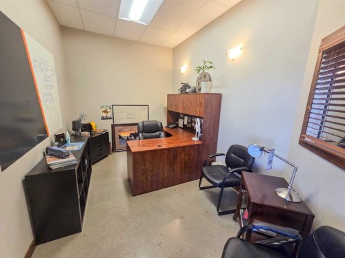 3-4002 9 Avenue North, Lethbridge, AB 