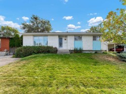 267 11 Street NE Medicine Hat, AB T1A 6A8