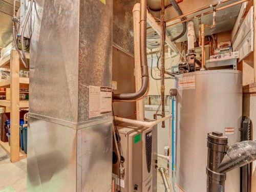 264 Shepherd Crescent Se, Medicine Hat, AB - Indoor Photo Showing Basement