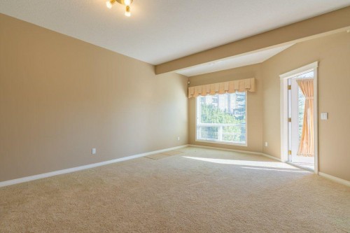 108 River Ridge Drive Nw, Medicine Hat, AB - Indoor Photo Showing Other Room