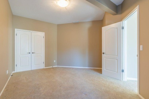 108 River Ridge Drive Nw, Medicine Hat, AB - Indoor Photo Showing Other Room