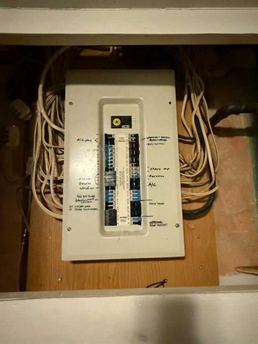 378 4 Street Sw, Medicine Hat, AB - Indoor Photo Showing Basement