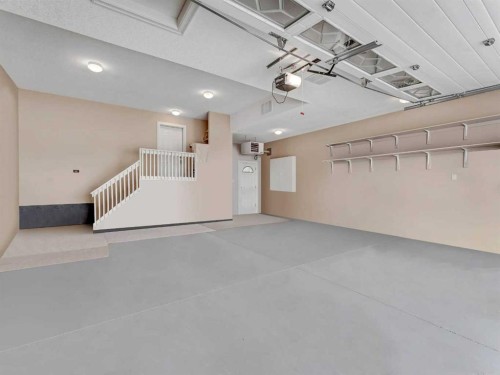 150 Desert Blume Crescent, Desert Blume, AB - Indoor