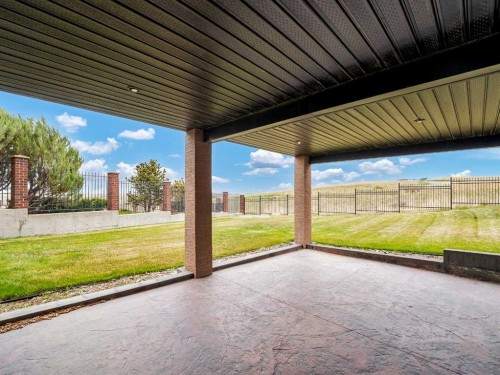 150 Desert Blume Crescent, Desert Blume, AB - Outdoor