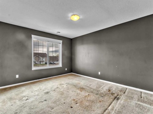 29 Northlands Lane Ne, Medicine Hat, AB - Indoor Photo Showing Other Room